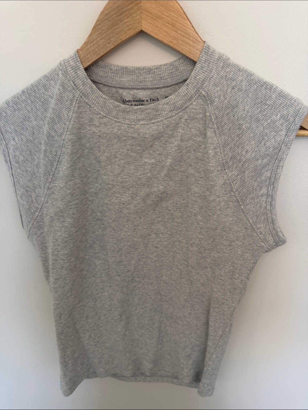 Abercrombie & Fitch Light Gray Ribbed Tank Top